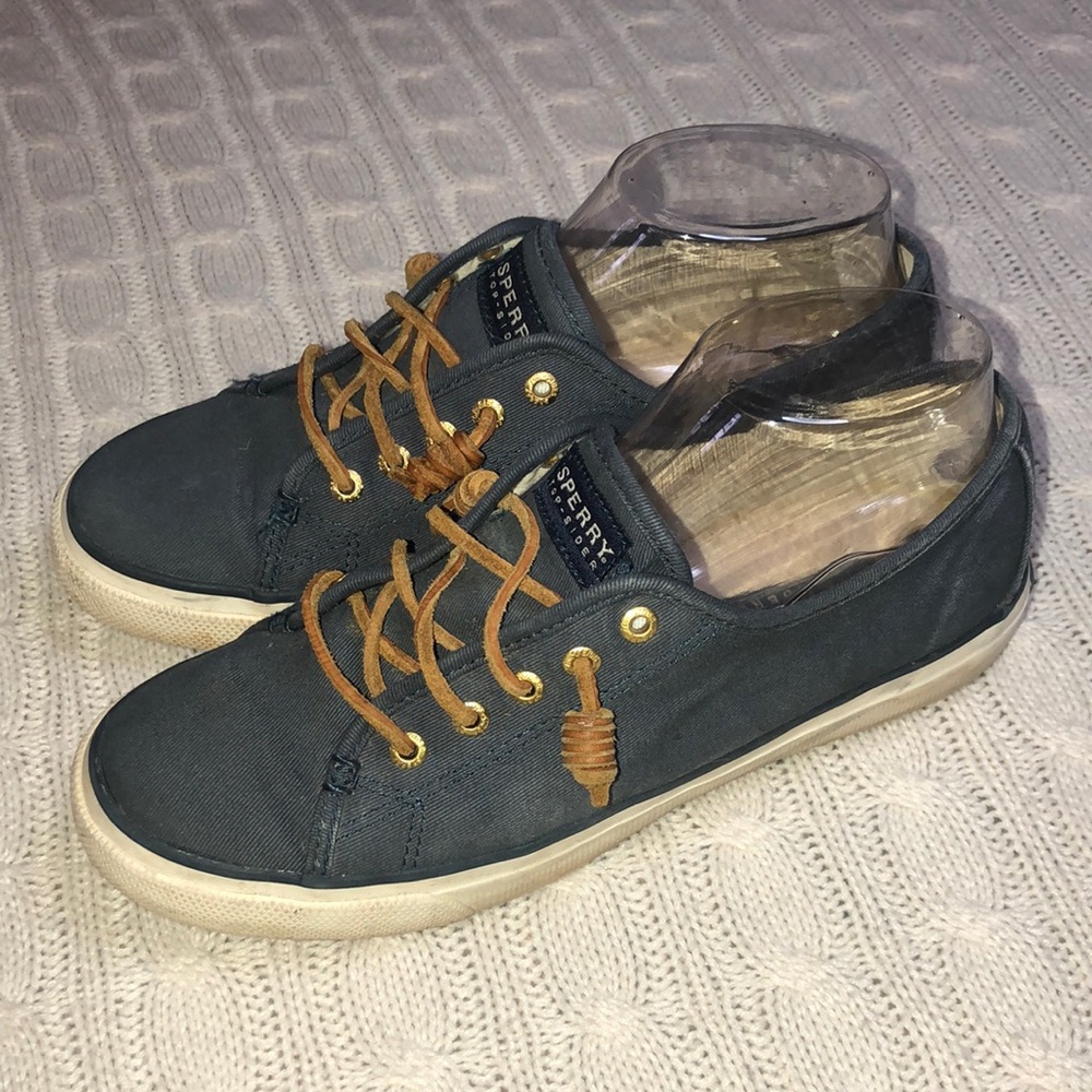 Navy blue canvas Sperry topsiders size 7.5